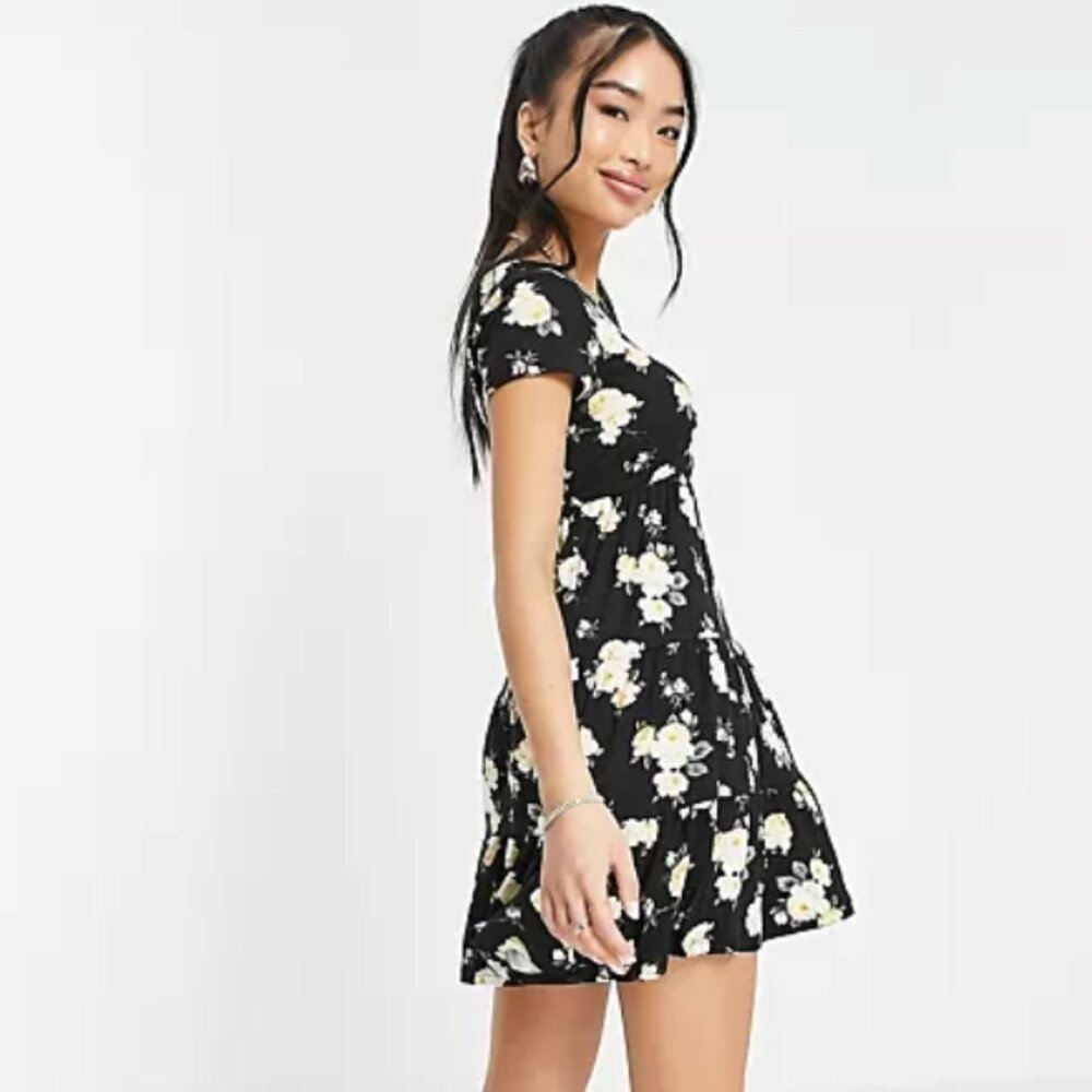 hollister floral summer dress (size xs)